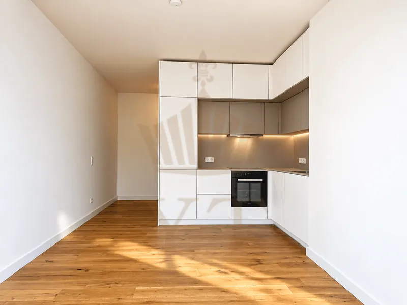 Moderne und elegante 2-Zi-Wohnung | mit Balkon | in Berlin-Tiergarten — photo 1